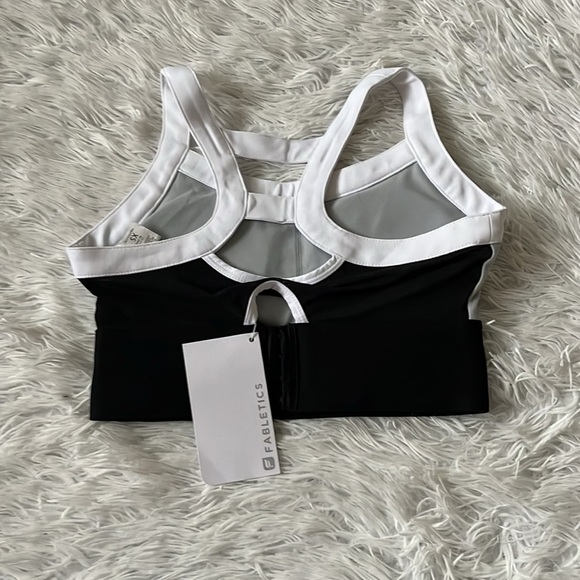 New FABLETICS Robyn High Support Sports Bra in gray/black size XS - Picture 7 of 11
